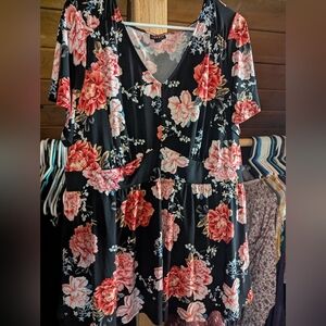 NWOT Torrid Black and Pink Floral Blouse 2x
